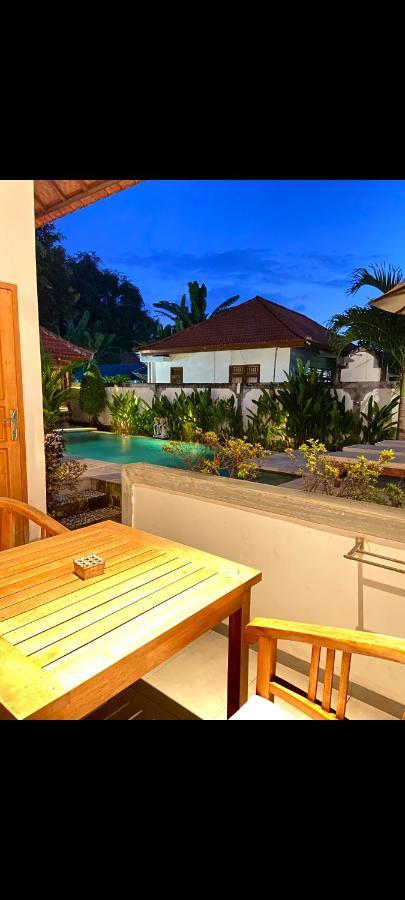 Villa Seruni Lovina エクステリア 写真